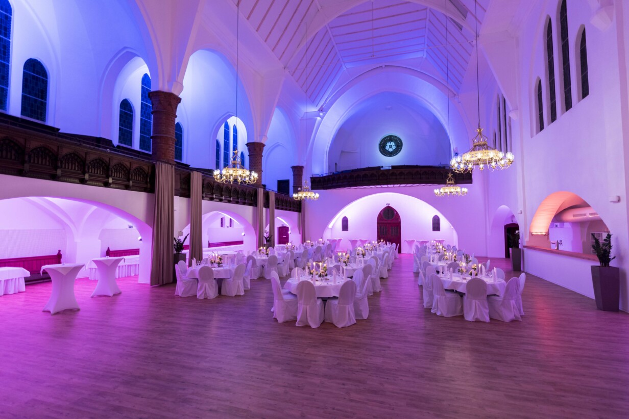 Event-Locations | Stimmungsvolle Beleuchtung in der Eventkirche Dortmund